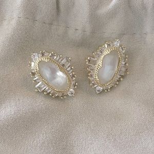 Kendra Scott special edition crystal-framed earring with mother of pearl stone